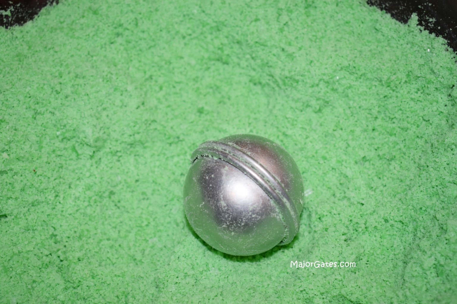 Moisturizing Bath Bombs · Major Gates