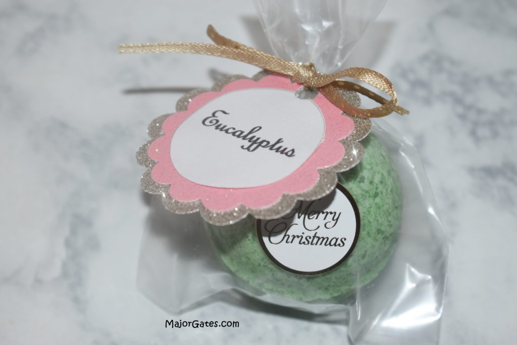 Moisturizing Bath Bombs