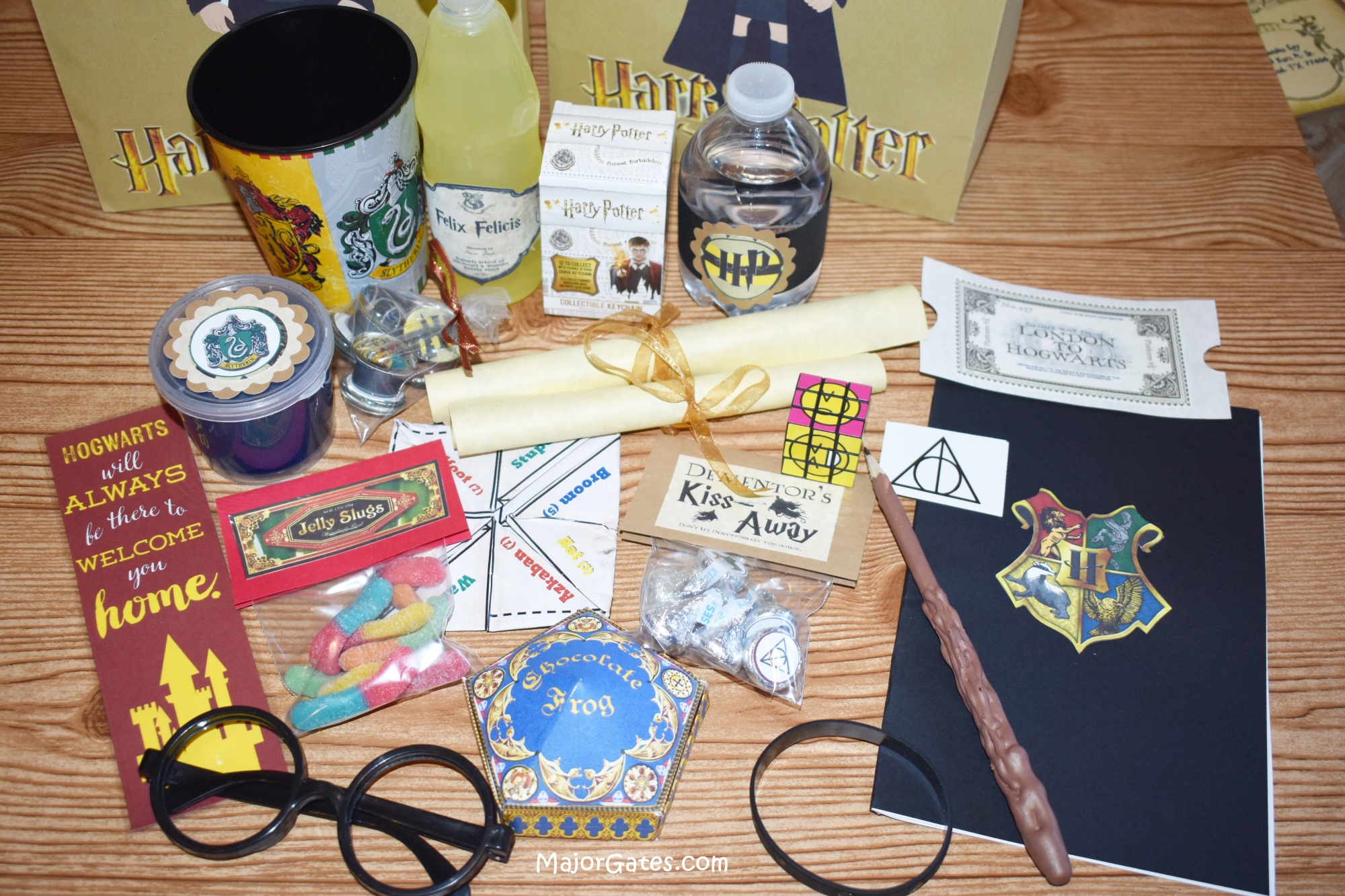 Harry Potter Favor Bag Contents