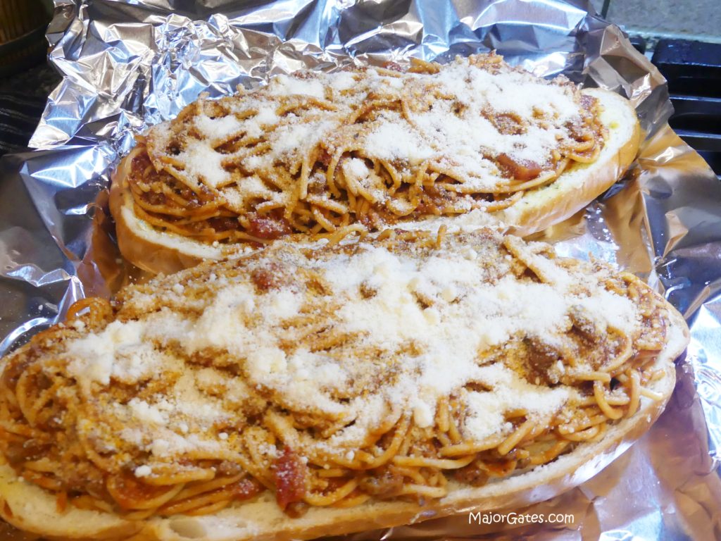 Spaghetti Stuffed Garlic Bread