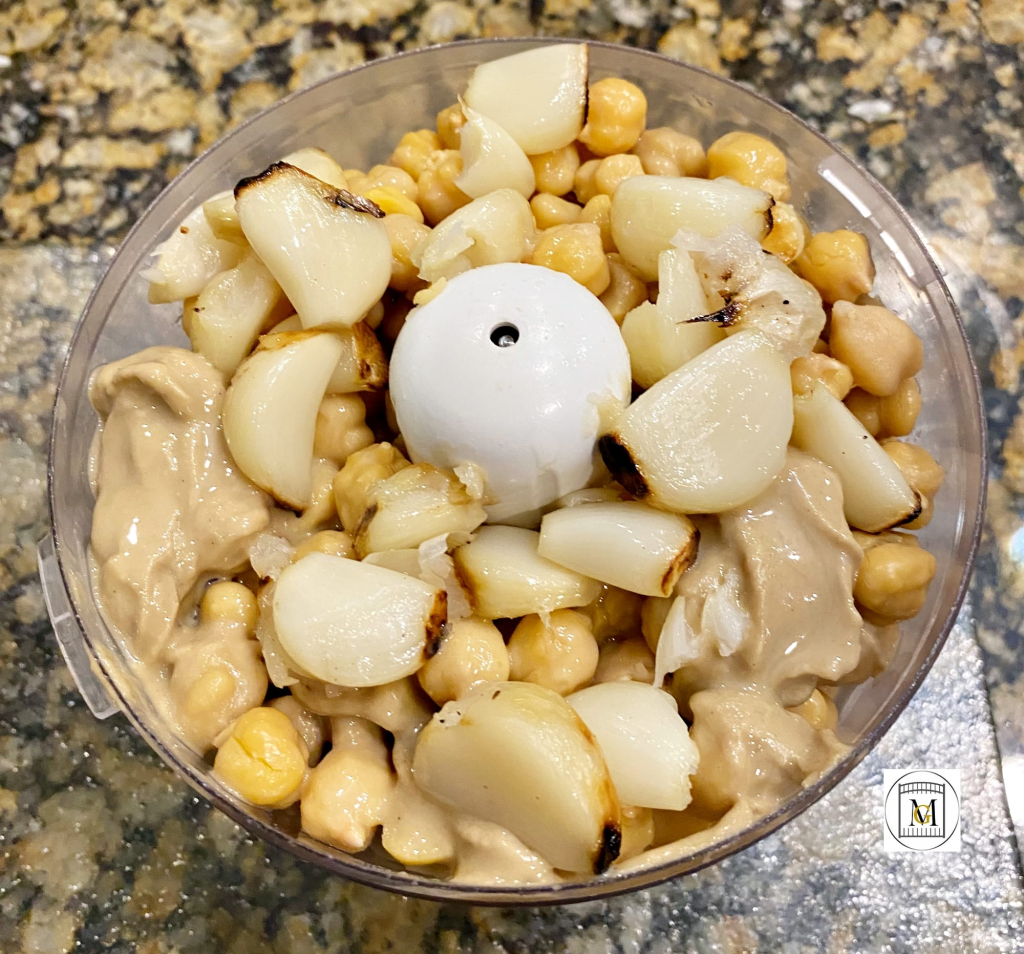 Garlic Roasted Hummus